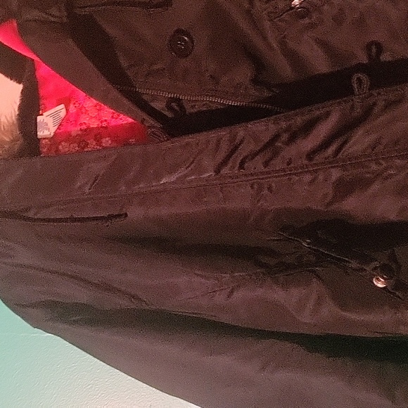 Old navy hooded jacket - Picture 3 of 4